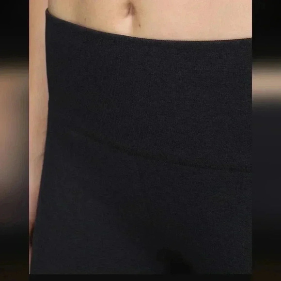 Lululemon Seamlessly Street Crop (First Release) Heathered Black - Picture 8 of 12